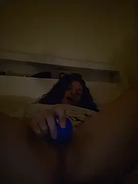 YourGirlNextDoor69 online show from 06/05/26, 10:26