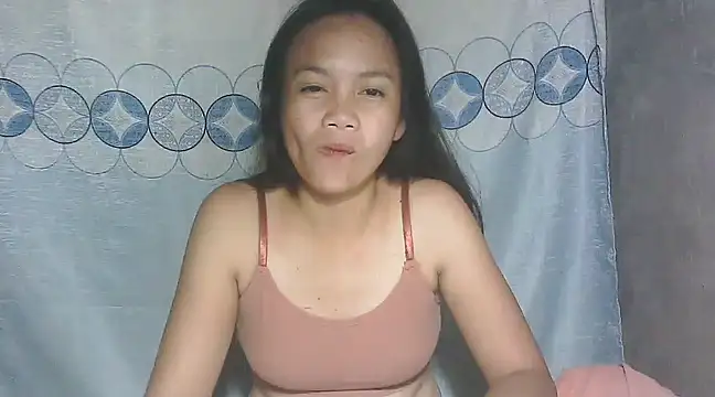 Snapshot of candy_baby1200 chatting on 03/15/25, 01:29 candy baby1200 online show from 03/15/25, 01:29