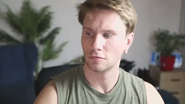 Snapshot of kevin-park chatting on 12/01/25, 06:35 kevin-park online show from 12/01/25, 06:35