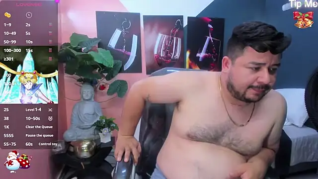 Snapshot of oso_dirty_ chatting on 12/30/24, 08:47 oso dirty  online show from 12/30/24, 08:47