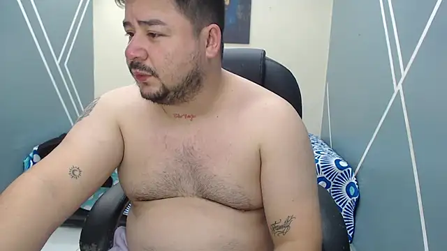 Snapshot of oso_dirty_ chatting on 03/22/25, 05:41 oso dirty  online show from 03/22/25, 05:41