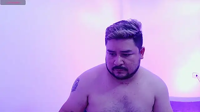 Snapshot of oso_dirty_ chatting on 09/19/25, 06:08 oso dirty  online show from 09/19/25, 06:08