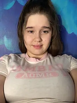 Snapshot of HornyGirlH chatting on 12/18/24, 08:47 HornyGirlH online show from 12/18/24, 08:47