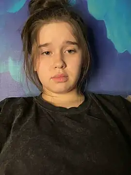 Snapshot of HornyGirlH chatting on 01/19/25, 09:23 HornyGirlH online show from 01/19/25, 09:23