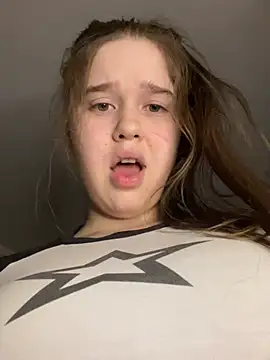 Snapshot of HornyGirlH chatting on 01/25/25, 10:50 HornyGirlH online show from 01/25/25, 10:50