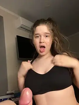 Snapshot of HornyGirlH chatting on 01/26/25, 01:52 HornyGirlH online show from 01/26/25, 01:52