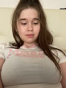 Snapshot of HornyGirlH chatting on 03/09/25, 04:27 HornyGirlH online show from 03/09/25, 04:27