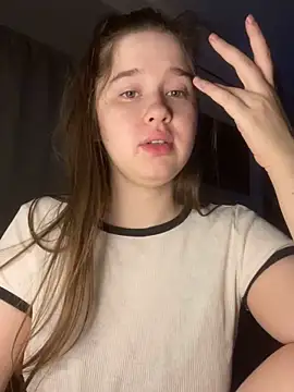 Snapshot of HornyGirlH chatting on 11/06/25, 03:07 HornyGirlH online show from 11/06/25, 03:07