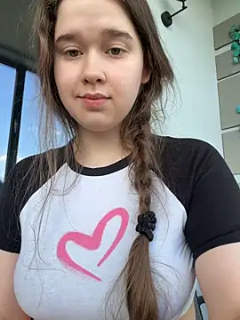 HornyGirlH online show from 05/24/26, 03:17
