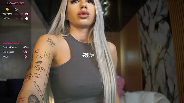 LisaAkira online show from 03/31/26, 06:58