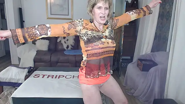 SindeeDix online show from 01/11/26, 03:28