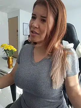 jnilu1227 online show from 02/09/26, 01:48