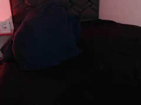 Snapshot of danypalmer chatting on 10/16/25, 05:30 danypalmer online show from 10/16/25, 05:30