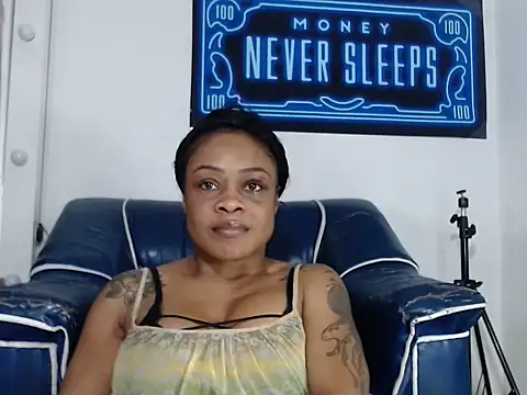 alexiaao9 online show from 05/06/26, 03:24