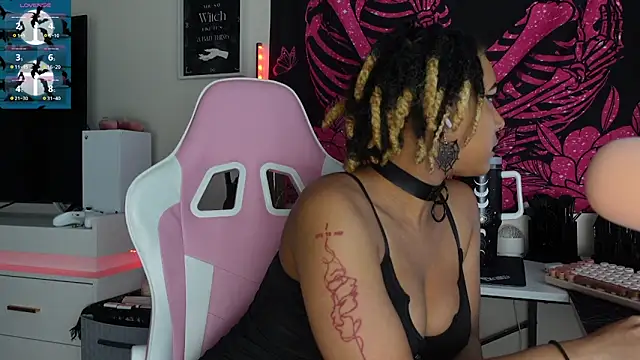 goddessxdreaxo online show from 12/03/25, 06:39