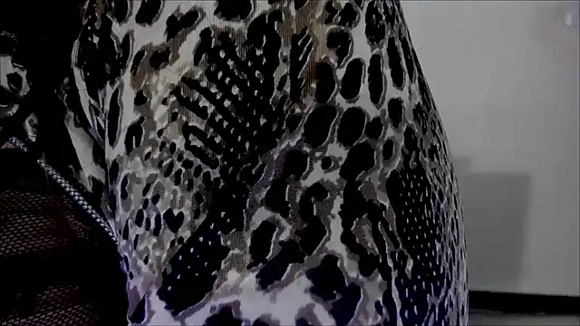 Conny hot3 online show from 02/28/25, 05:26