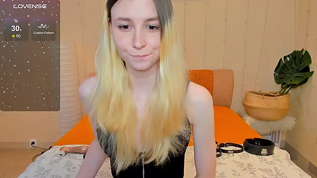 fleximona online show from 03/07/25, 08:45