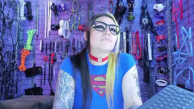 Snapshot of PANDORANEZZ chatting on 02/10/26, 03:43 PANDORANEZZ online show from 02/10/26, 03:43