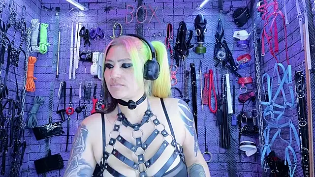 PANDORANEZZ online show from 04/04/26, 08:01