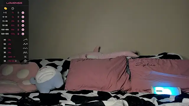 YaraAveiri online show from 01/31/25, 05:32