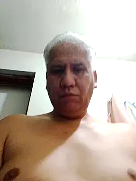 Momlover2022 online show from 05/24/26, 07:08