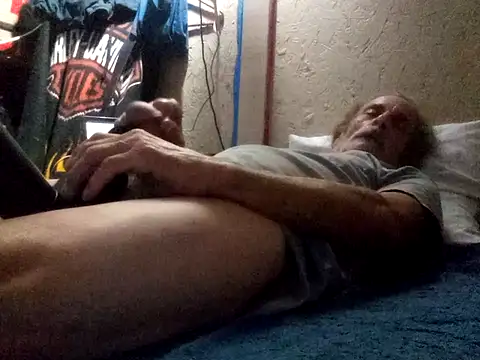 sausylolly online show from 10/23/25, 06:02