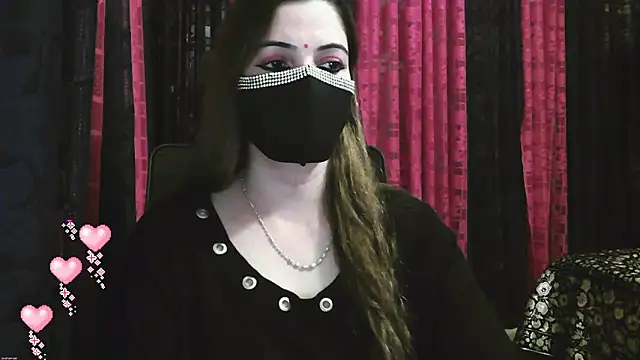 Snapshot of Cute_Sonii chatting on 12/20/24, 11:43 Cute Sonii online show from 12/20/24, 11:43