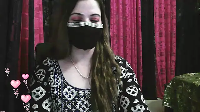 Snapshot of Cute_Sonii chatting on 01/05/25, 05:09 Cute Sonii online show from 01/05/25, 05:09