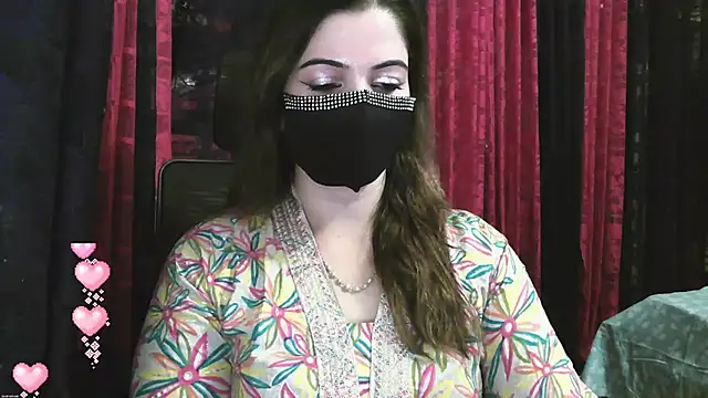 Snapshot of Cute_Sonii chatting on 10/30/25, 01:45 Cute Sonii online show from 10/30/25, 01:45