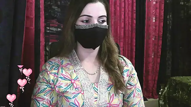 Snapshot of Cute_Sonii chatting on 11/10/25, 10:58 Cute Sonii online show from 11/10/25, 10:58