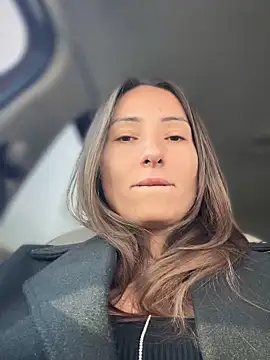 Snapshot of YOUR-KARINA chatting on 02/19/25, 09:39 YOUR-KARINA online show from 02/19/25, 09:39