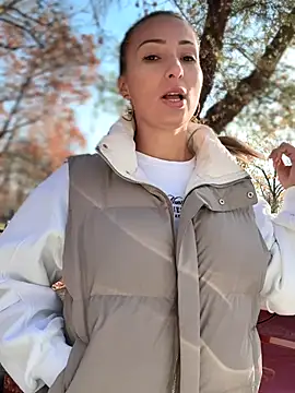 Snapshot of YOUR-KARINA chatting on 11/02/25, 08:06 YOUR-KARINA online show from 11/02/25, 08:06