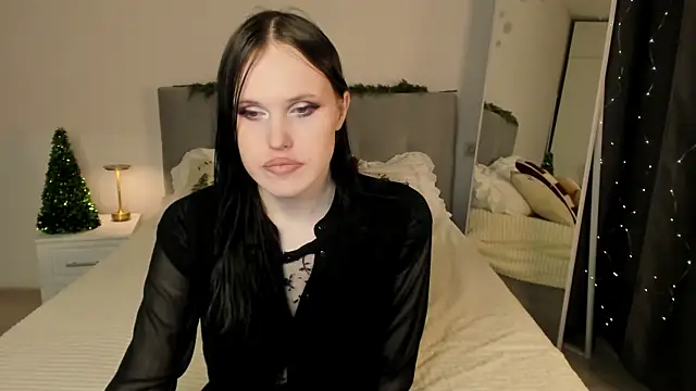 EffieMinki online show from 01/06/26, 08:56