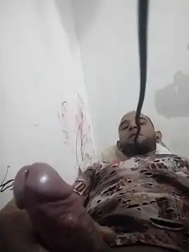 DkBillsLife1993 online show from 12/05/25, 04:32