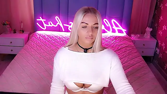 AllwaysHotJ online show from 03/26/26, 02:17