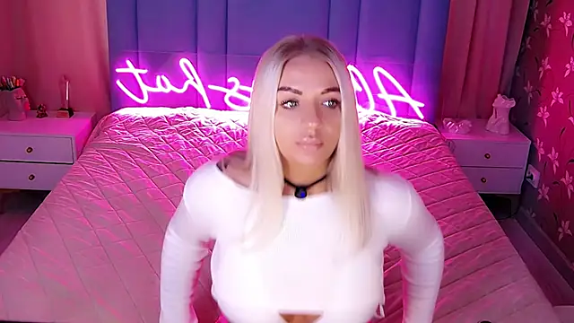 AllwaysHotJ online show from 03/27/26, 01:55