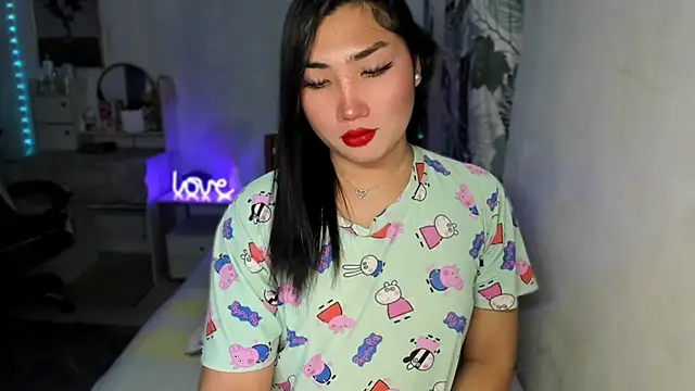 Snapshot of Miss_Deliciousness chatting on 01/18/25, 06:32 Miss Deliciousness online show from 01/18/25, 06:32