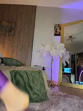 KikiVega online show from 04/11/26, 12:31