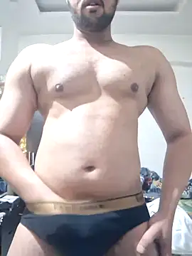 Snapshot of GYMBOY0071 chatting on 02/09/26, 08:29 GYMBOY0071 online show from 02/09/26, 08:29