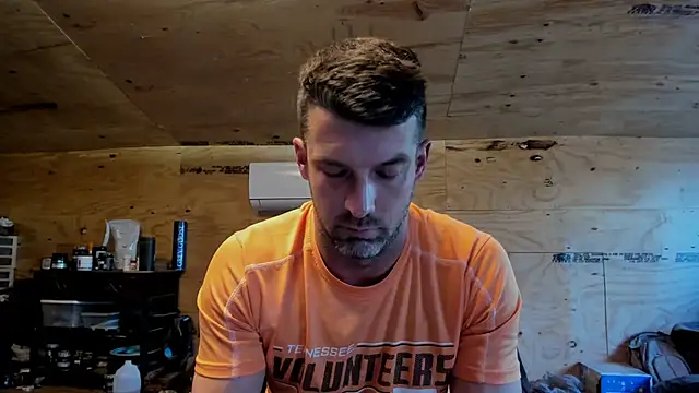 Snapshot of Kenny_Kyle chatting on 03/06/25, 10:36 Kenny Kyle online show from 03/06/25, 10:36