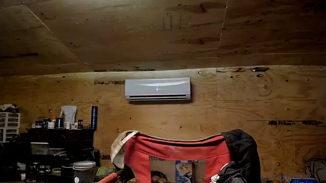 Snapshot of Kenny_Kyle chatting on 03/15/25, 02:24 Kenny Kyle online show from 03/15/25, 02:24