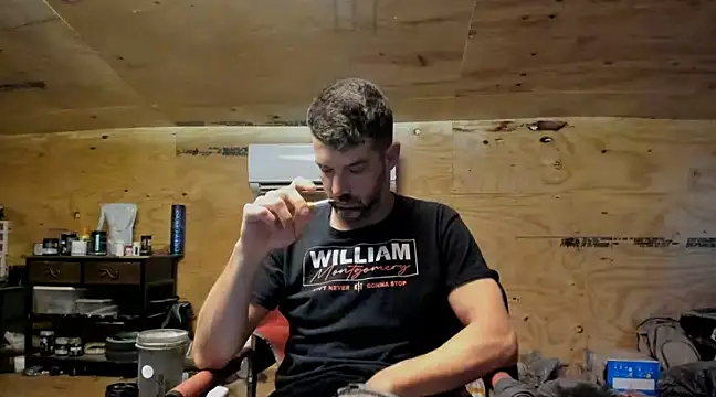 Snapshot of Kenny_Kyle chatting on 03/15/25, 12:56 Kenny Kyle online show from 03/15/25, 12:56