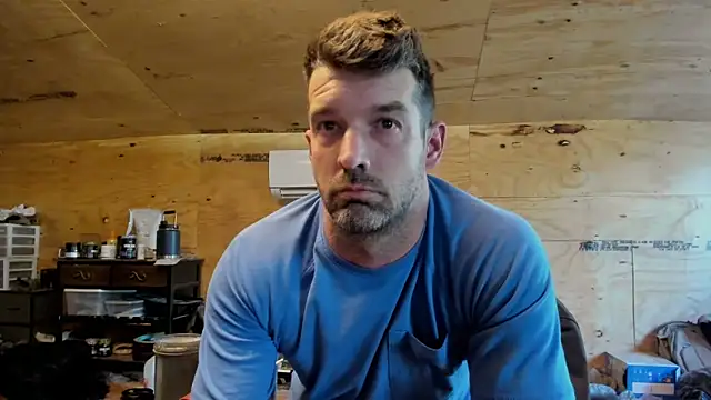 Snapshot of Kenny_Kyle chatting on 03/21/25, 10:28 Kenny Kyle online show from 03/21/25, 10:28