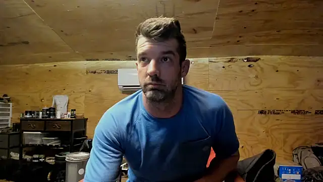 Snapshot of Kenny_Kyle chatting on 03/23/25, 01:53 Kenny Kyle online show from 03/23/25, 01:53