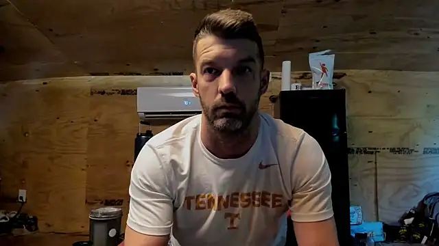 Snapshot of Kenny_Kyle chatting on 09/11/25, 03:12 Kenny Kyle online show from 09/11/25, 03:12