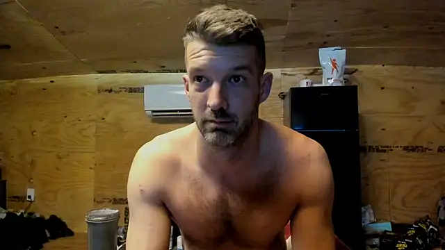 Snapshot of Kenny_Kyle chatting on 09/30/25, 01:21 Kenny Kyle online show from 09/30/25, 01:21