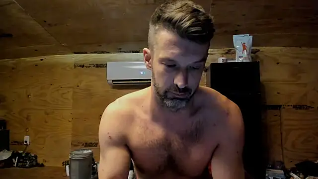 Snapshot of Kenny_Kyle chatting on 10/05/25, 04:11 Kenny Kyle online show from 10/05/25, 04:11