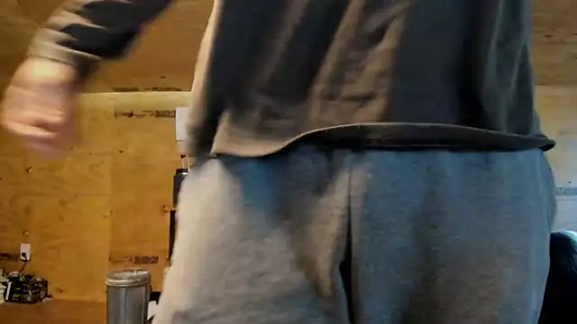 Snapshot of Kenny_Kyle chatting on 10/13/25, 01:55 Kenny Kyle online show from 10/13/25, 01:55