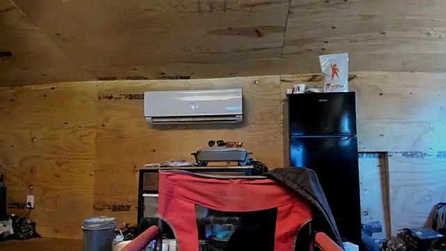 Snapshot of Kenny_Kyle chatting on 12/14/25, 08:02 Kenny Kyle online show from 12/14/25, 08:02