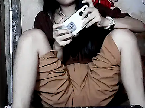 Snapshot of PinaySkinnyGirl chatting on 02/03/25, 12:36 PinaySkinnyGirl online show from 02/03/25, 12:36